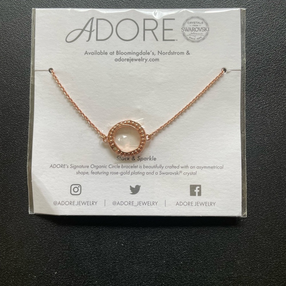 Adore Circle Bracelet